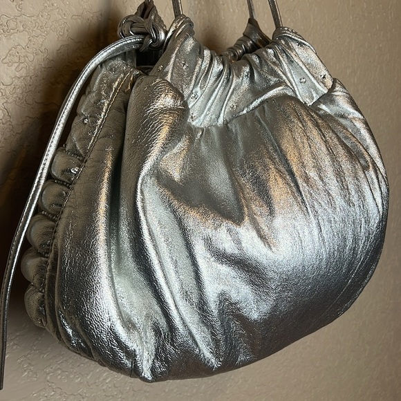 Vintage Rita Diana Mylinka Silver Metallic Crystal Puffer Cinch Shoulder bag - Picture 7 of 14